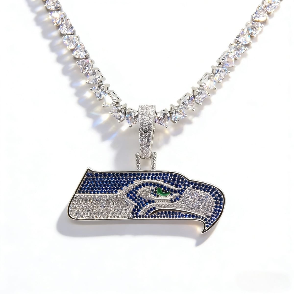 Seattle Football Logo Pendant Necklace – With Heart-Shaped Zircon Tennis Chain